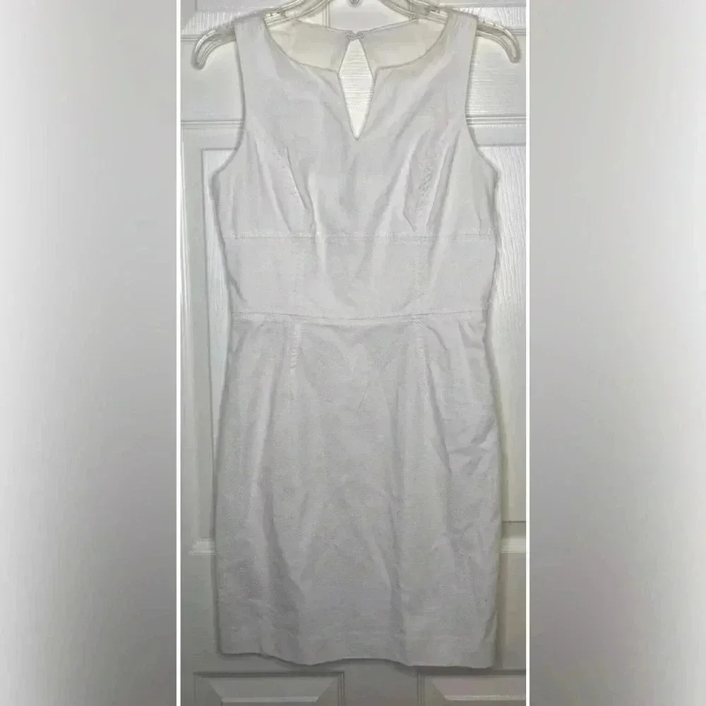 Woman HOSS INTROPIA off White Sleeveless Texture V-neck Shift Dress Sz 36 US 4